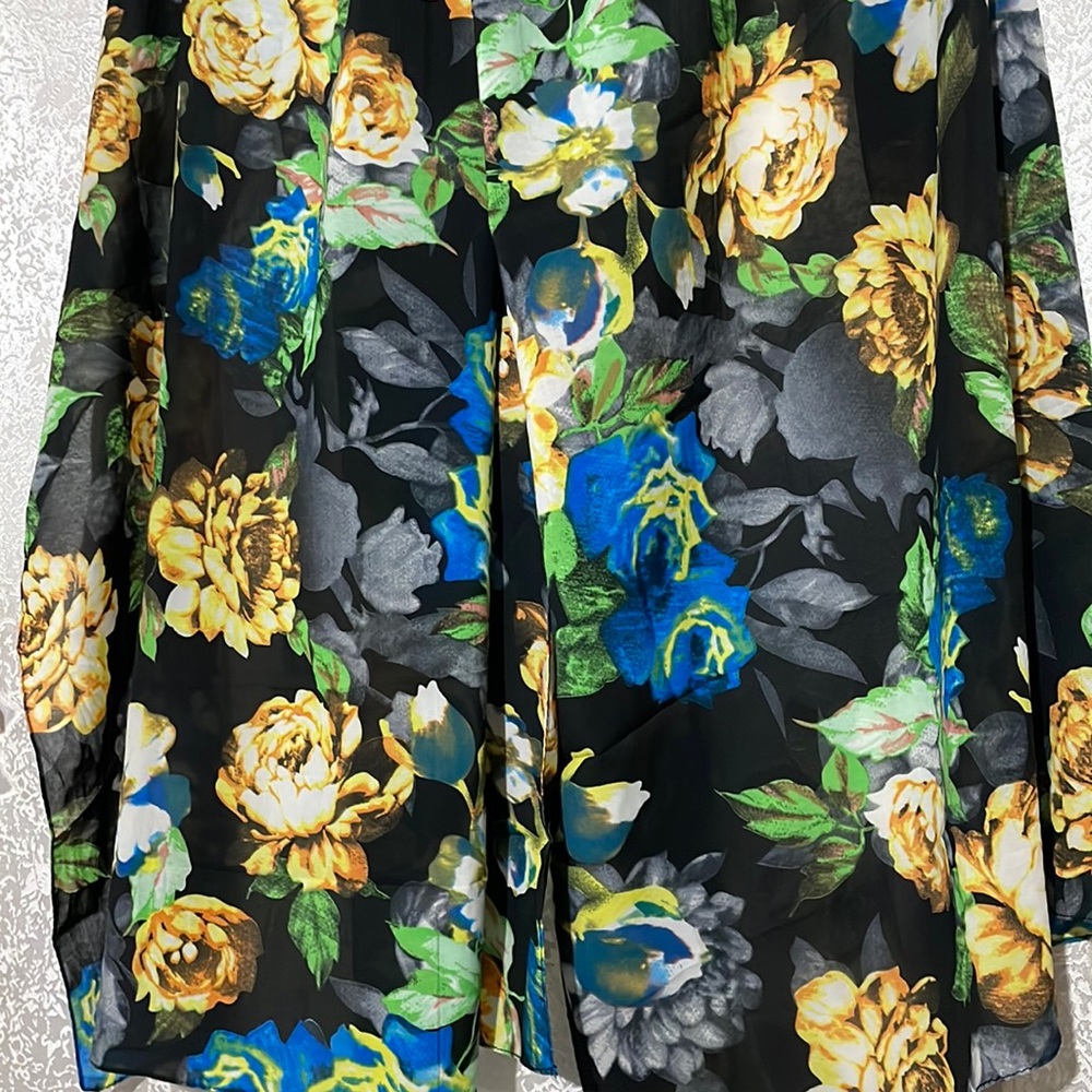 Rose print scarf